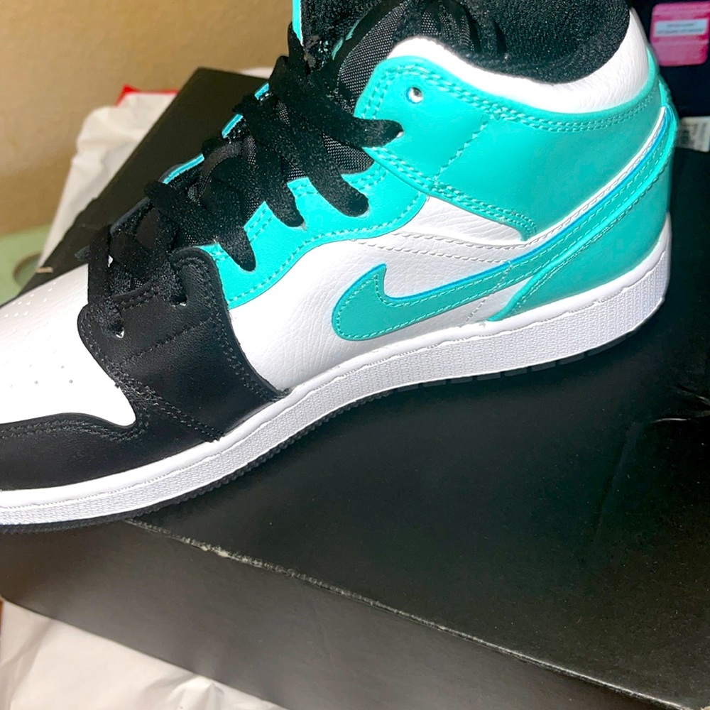 Brand-new Air Jordan ready to sale